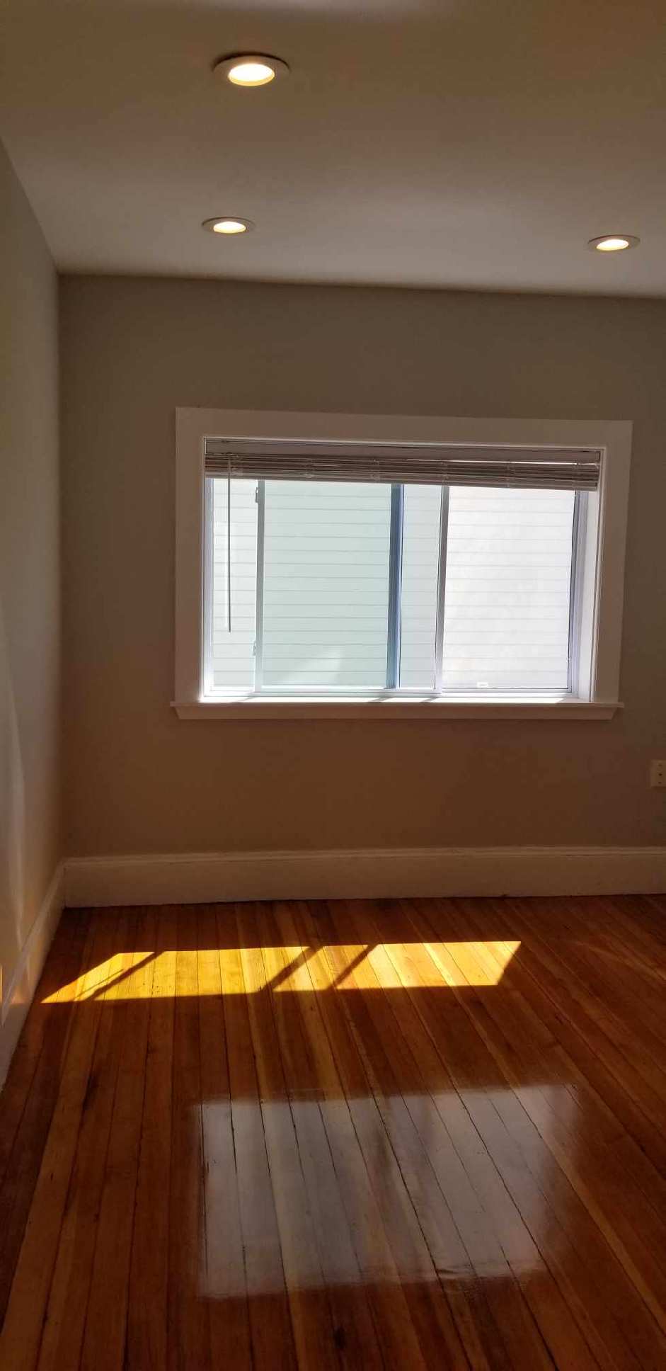 4 bed, 2 bath apartment for rent at 164 Hyde Park Ave Unit 2, Jamaica Plain — photo 11 of 14