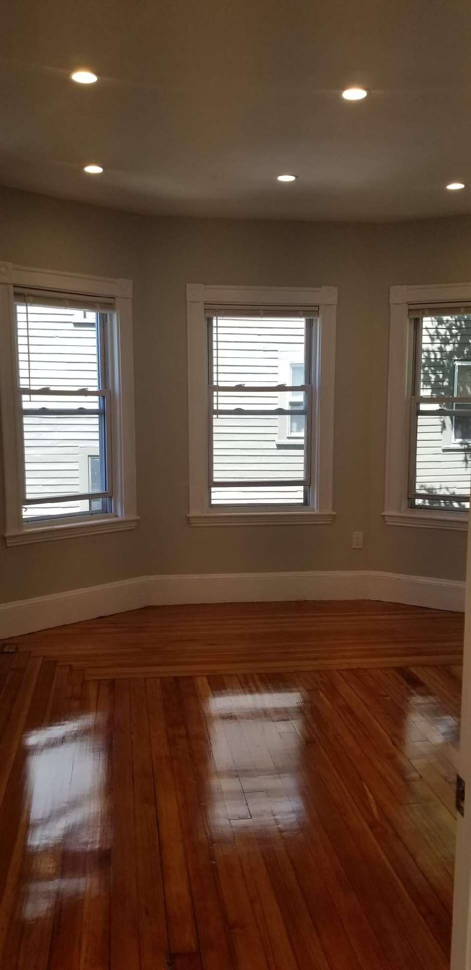 4 bed, 2 bath apartment for rent at 164 Hyde Park Ave Unit 2, Jamaica Plain — photo 14 of 14