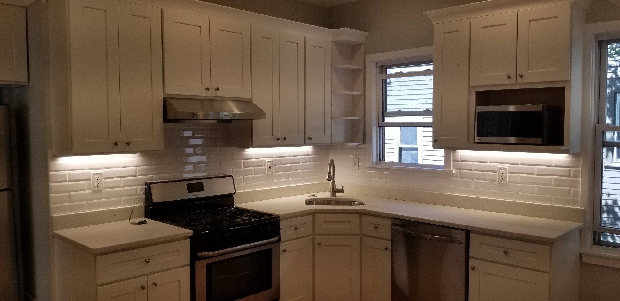 4 bed, 2 bath apartment for rent at 164 Hyde Park Ave Unit 2, Jamaica Plain