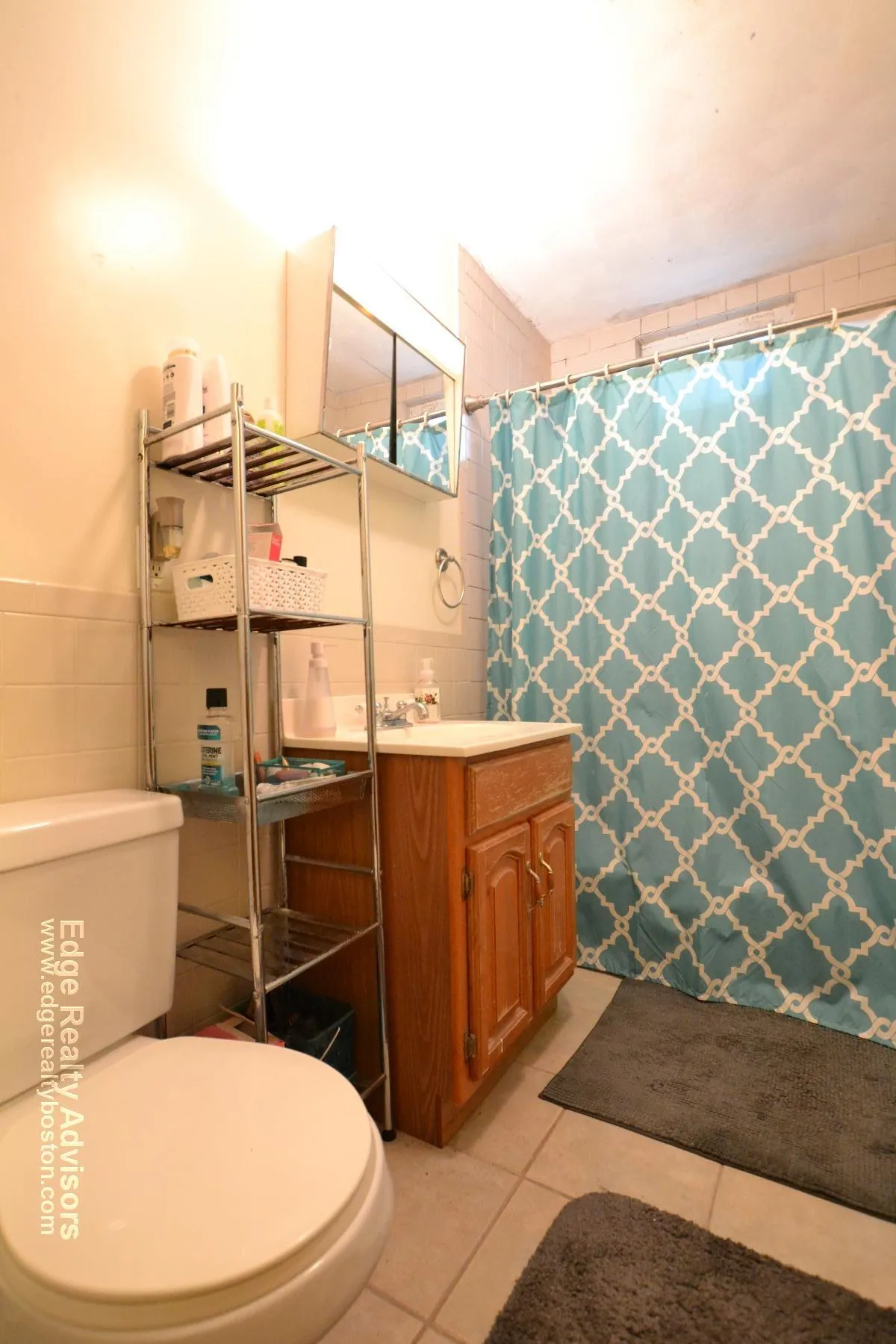 3 bed, 1.5 bath apartment for rent at 164 Kelton St Unit 2, Brighton — photo 5 of 8