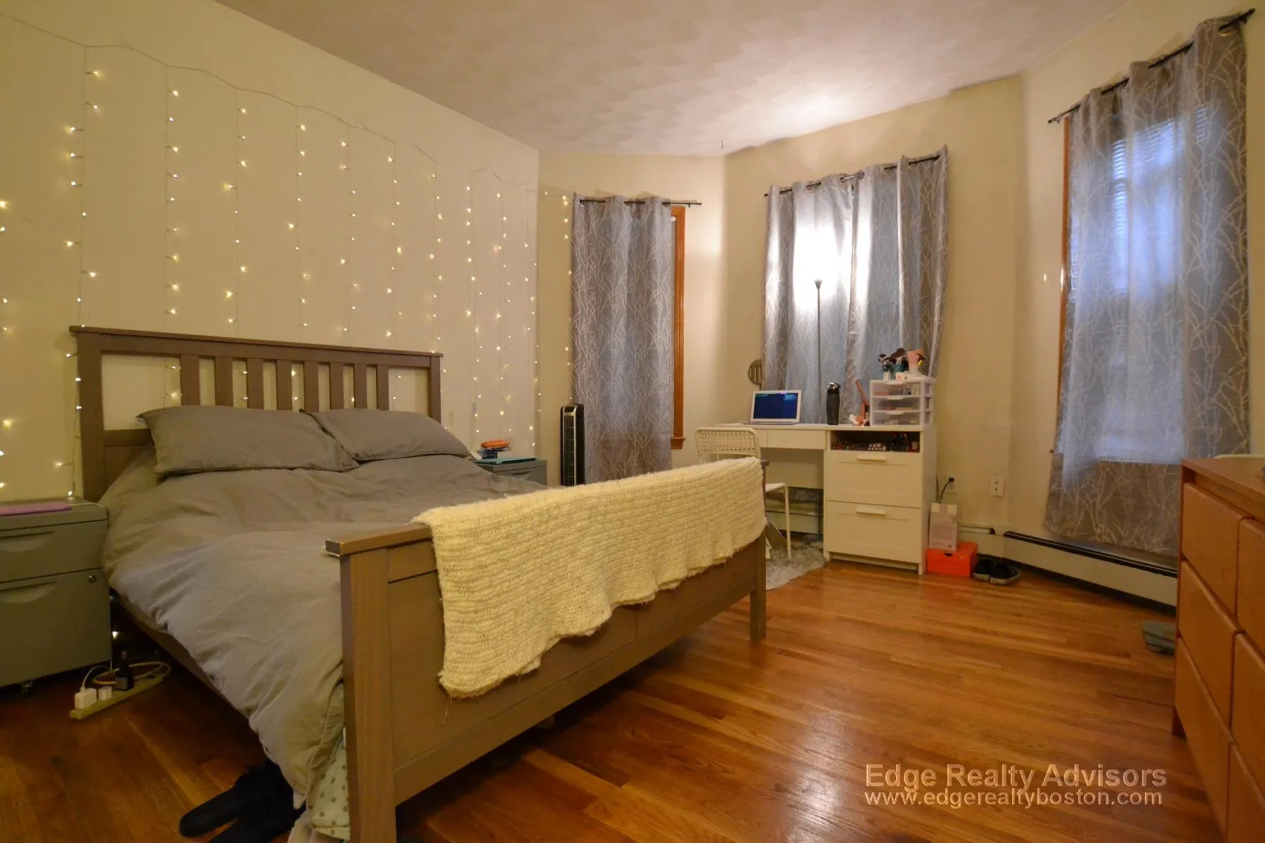 3 bed, 1.5 bath apartment for rent at 164 Kelton St Unit 2, Brighton