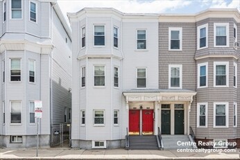 2 bed, 1 bath apartment for rent at 164 L St Unit 3, South Boston