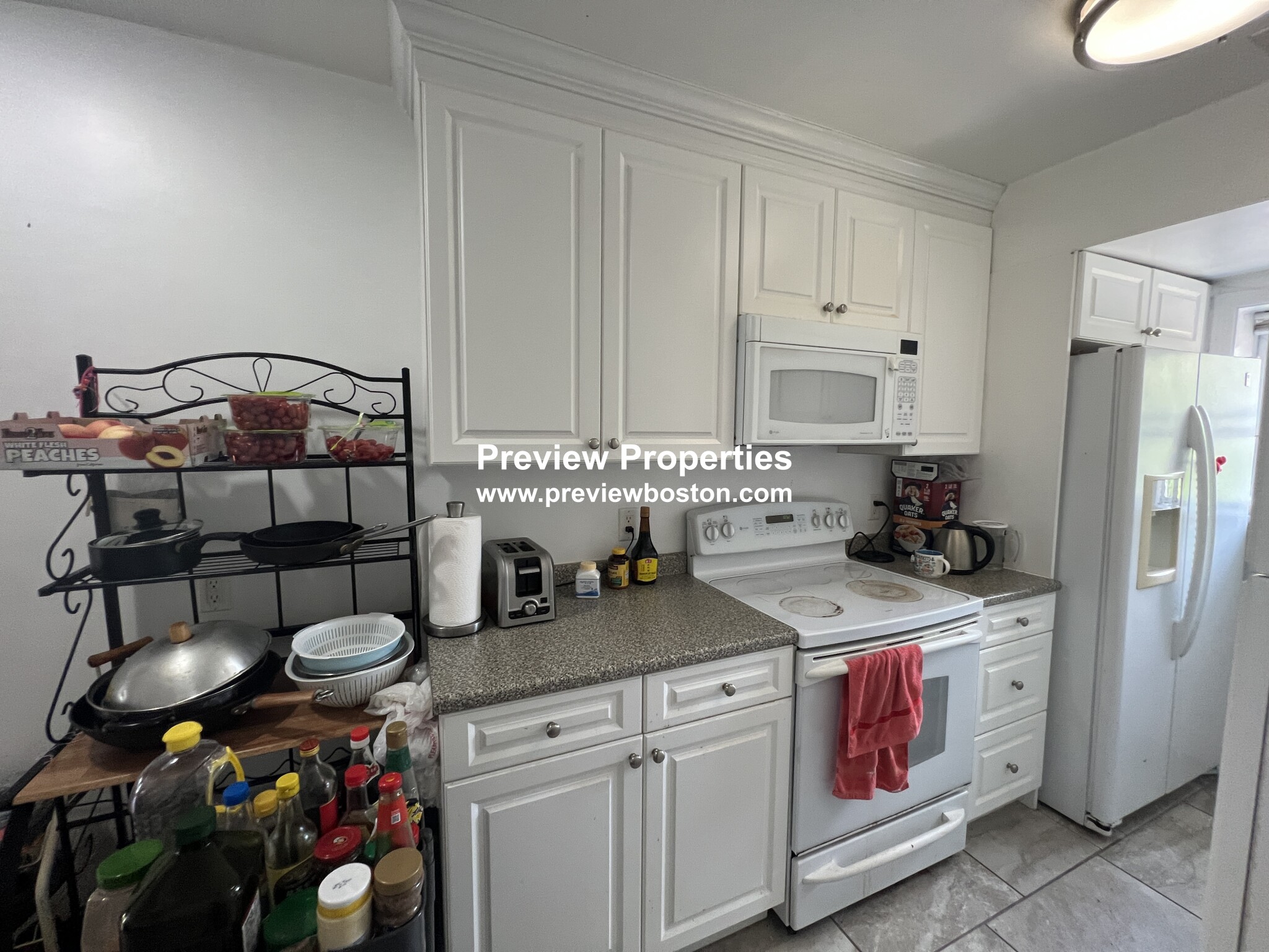 3 bed, 2 bath apartment for rent at 164 Newton St Unit 3, Brighton — photo 4 of 14