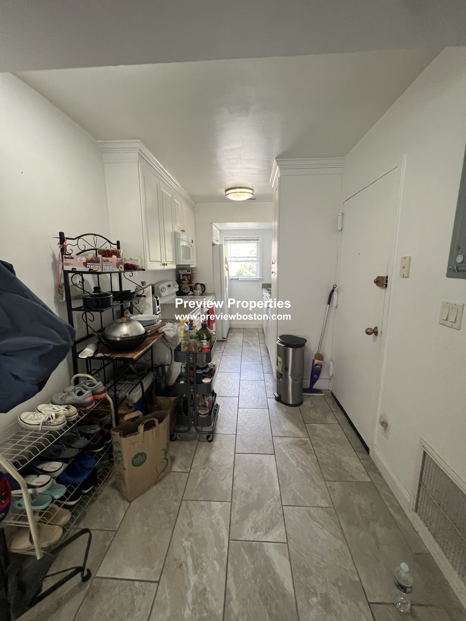3 bed, 2 bath apartment for rent at 164 Newton St Unit 3, Brighton — photo 5 of 14