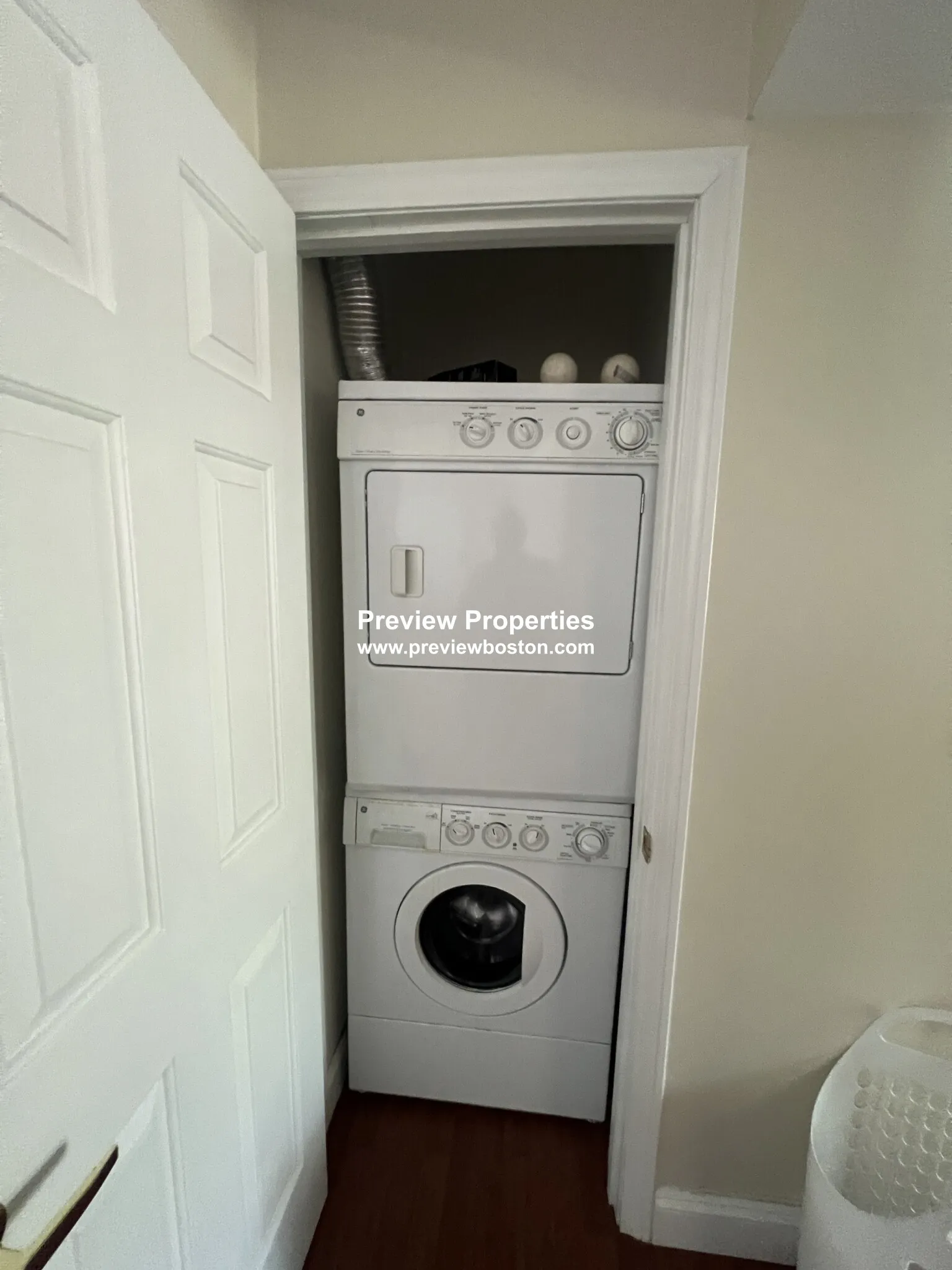 3 bed, 2 bath apartment for rent at 164 Newton St Unit 3P, Brighton — photo 9 of 14