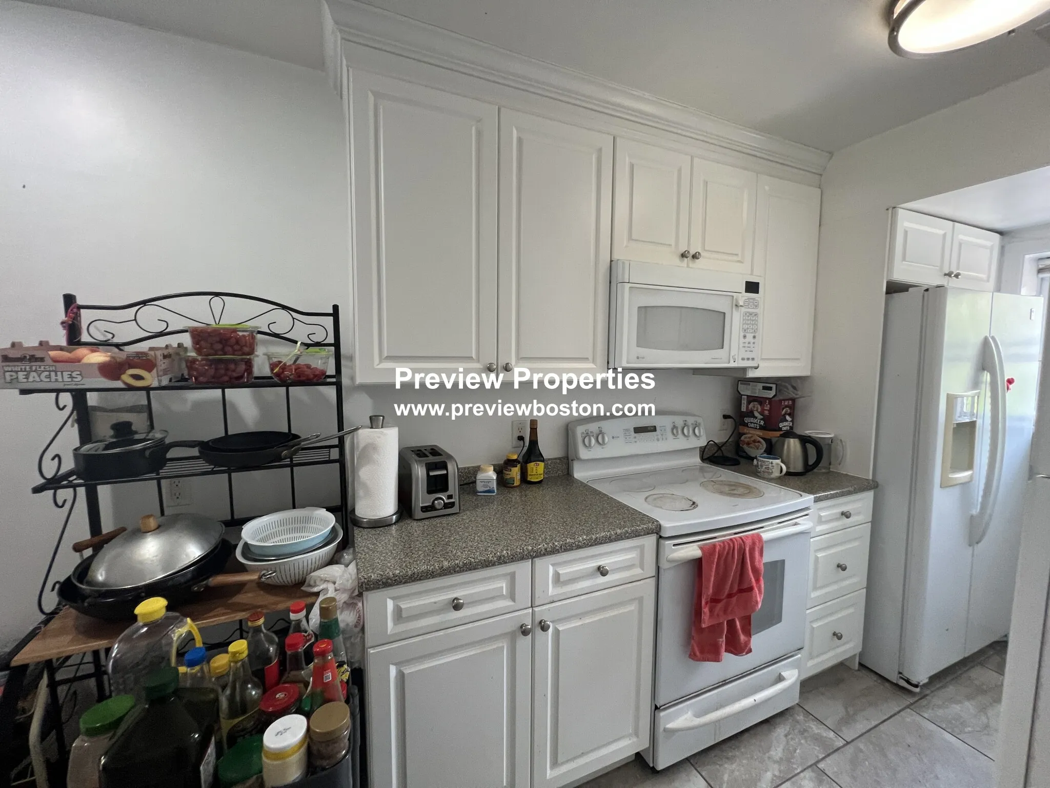 3 bed, 2 bath apartment for rent at 164 Newton St Unit 3P, Brighton — photo 4 of 14