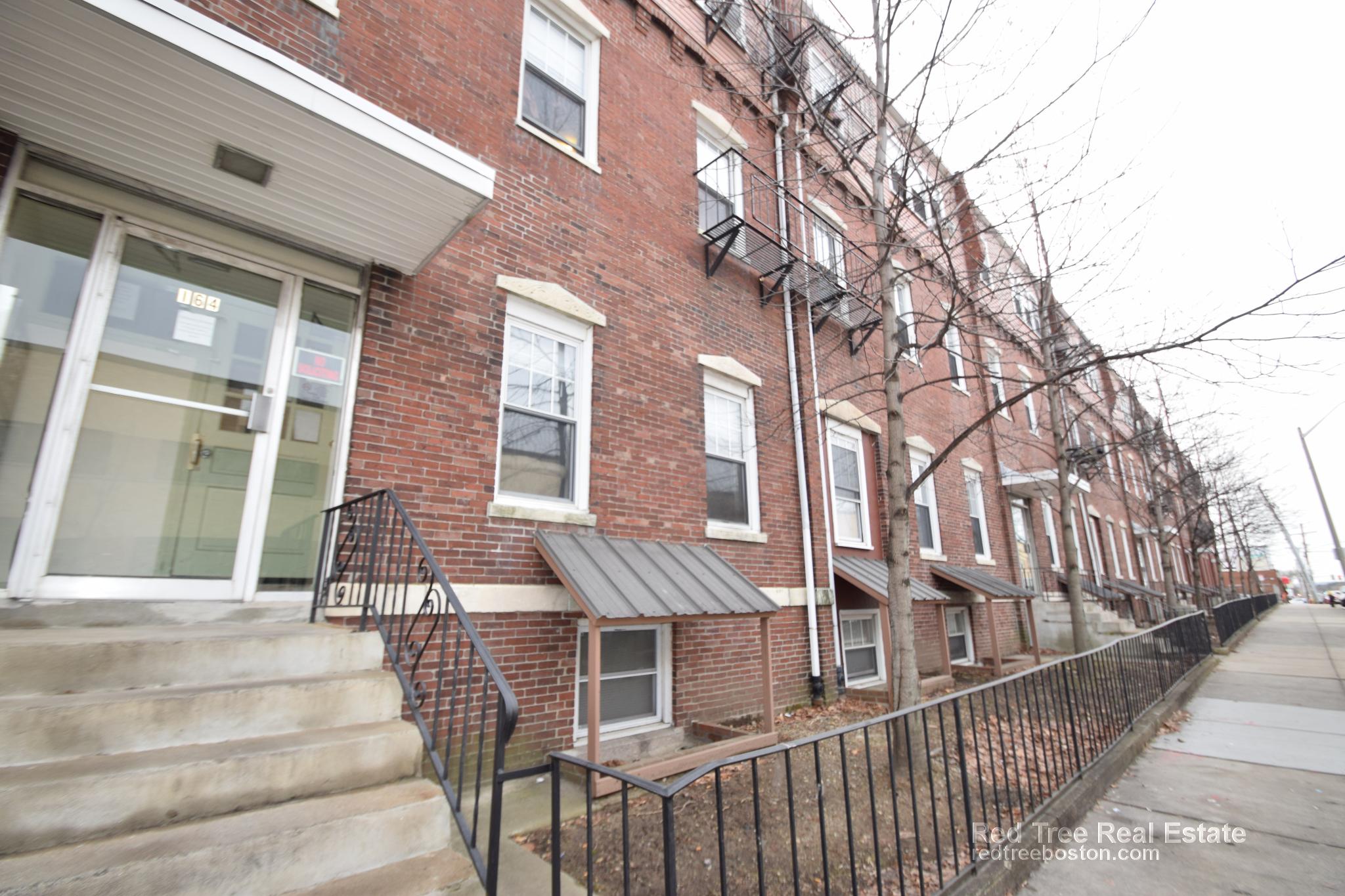 1 bed, 1 bath apartment for rent at 164 North Beacon St Unit 12, Brighton — photo 8 of 11