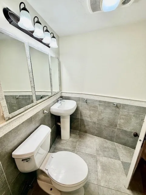 2 bed, 1 bath apartment for rent at 164 Prince St Unit 2, North End — photo 15 of 16