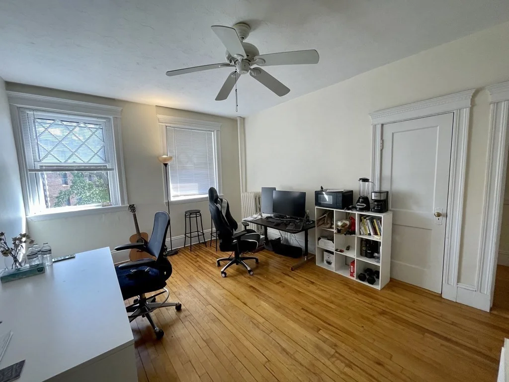 1 bed, 1 bath apartment for rent at 164 Strathmore Rd Unit 10, Brighton — photo 4 of 8
