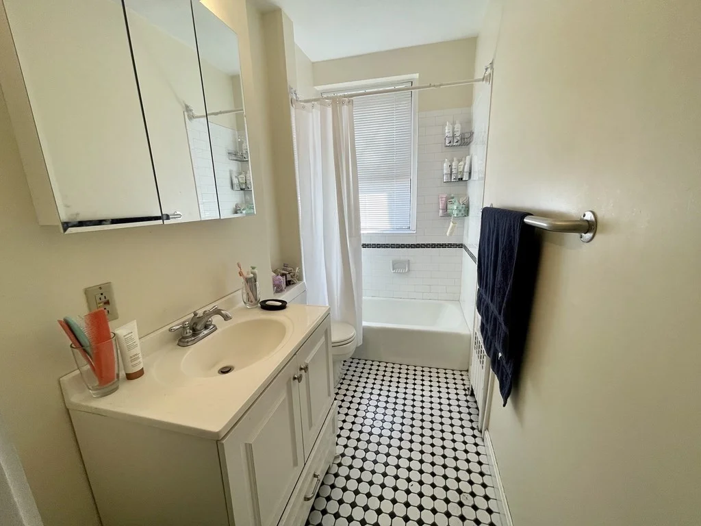 1 bed, 1 bath apartment for rent at 164 Strathmore Rd Unit 10, Brighton — photo 8 of 8