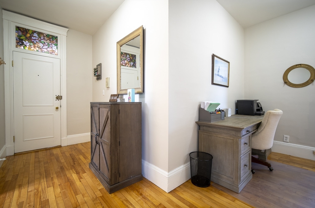 2 bed, 1 bath apartment for rent at 164 Strathmore Rd Unit 17, Brighton — photo 9 of 12