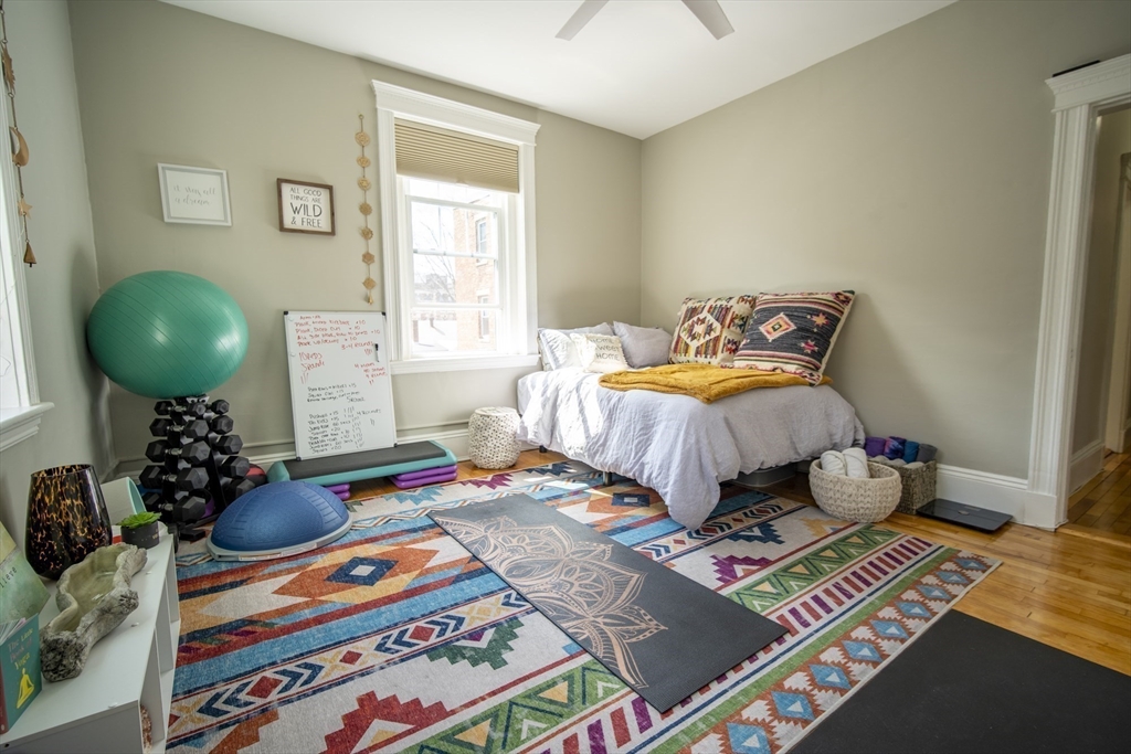 2 bed, 1 bath apartment for rent at 164 Strathmore Rd Unit 17, Brighton — photo 6 of 12