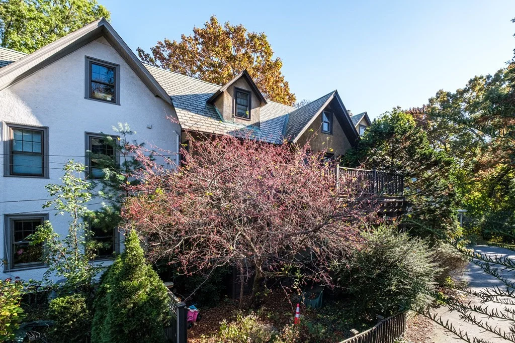 5 bed, 3.5 bath apartment for rent at 164 Tappan St Unit 1, Brookline — photo 1 of 33