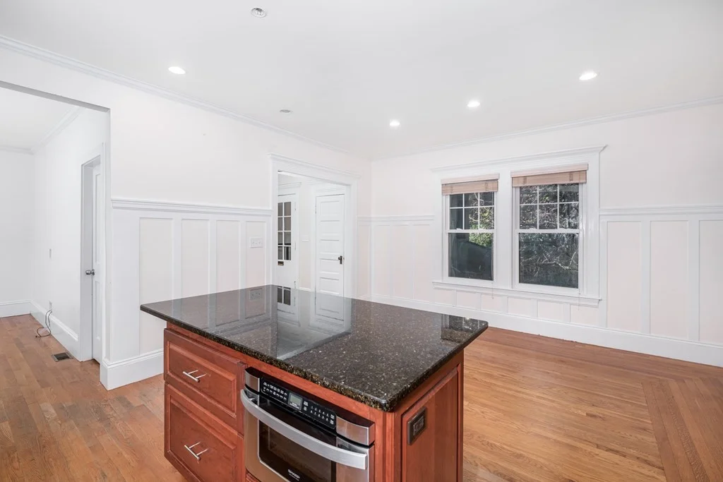 5 bed, 3.5 bath apartment for rent at 164 Tappan St Unit 1, Brookline — photo 10 of 33