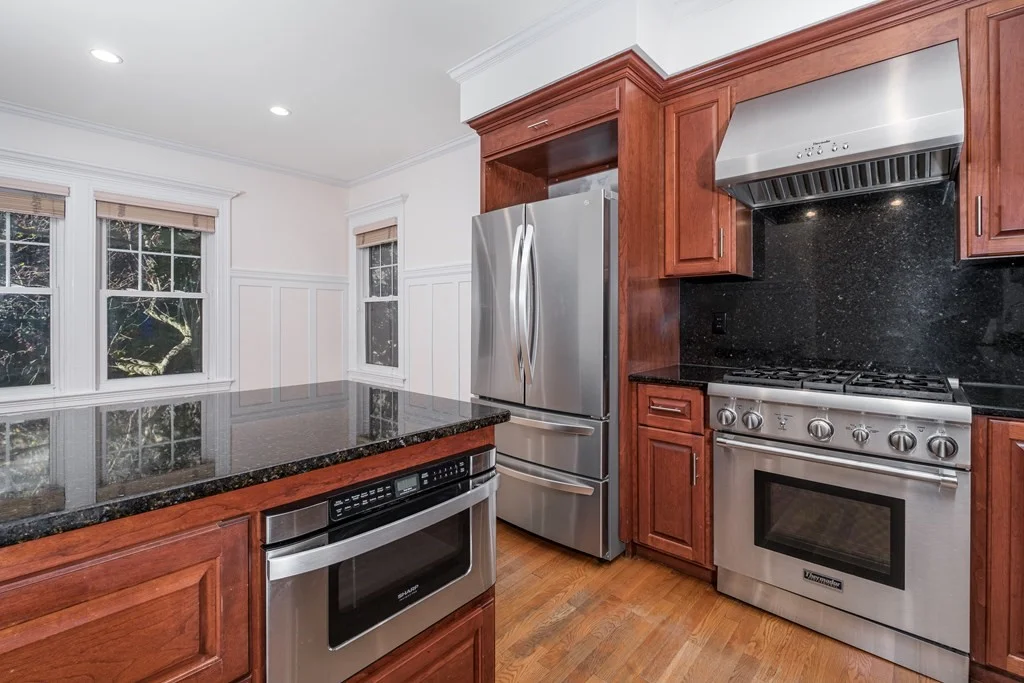5 bed, 3.5 bath apartment for rent at 164 Tappan St Unit 1, Brookline — photo 9 of 33