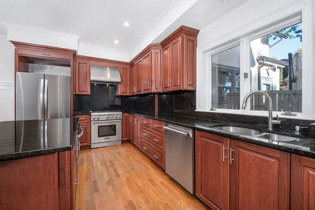 5 bed, 3.5 bath apartment for rent at 164 Tappan St Unit 1, Brookline — photo 8 of 33
