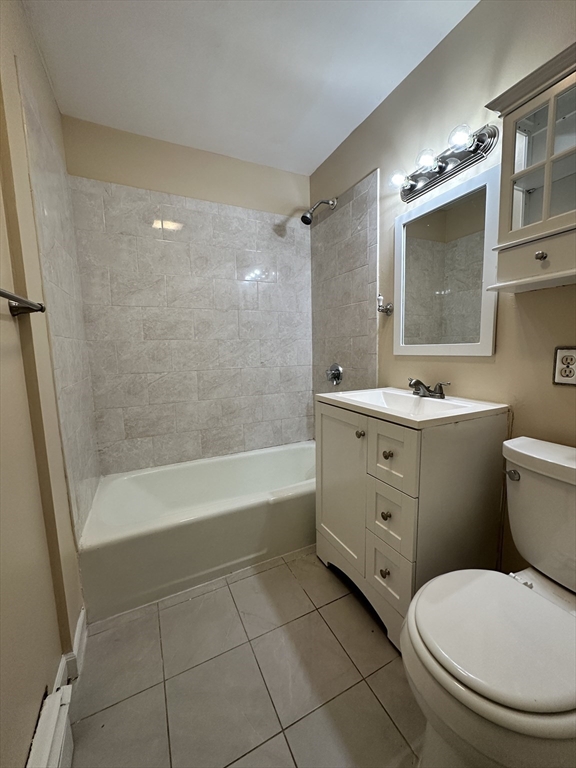 2 bed, 1 bath apartment for rent at 164 W Central St Unit 2, Natick — photo 6 of 7