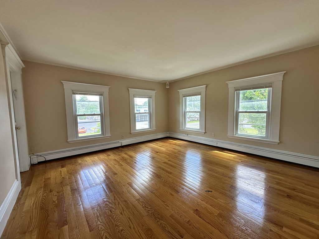 2 bed, 1 bath apartment for rent at 164 W Central St Unit 2, Natick — photo 1 of 7
