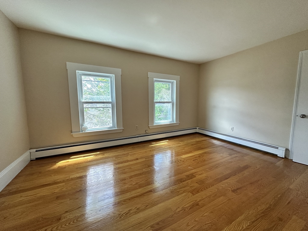 2 bed, 1 bath apartment for rent at 164 W Central St Unit 2, Natick — photo 5 of 7