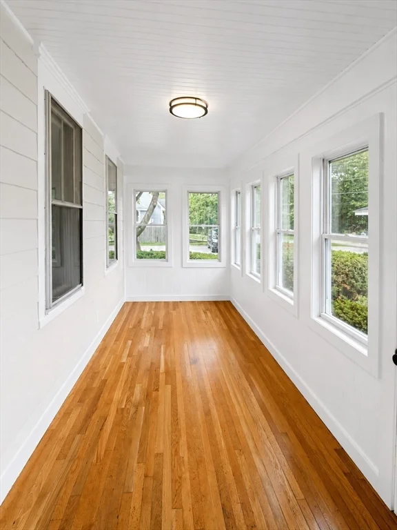 3 bed, 1 bath apartment for rent at 164 Warren Ave Unit 164, Whitman — photo 3 of 22