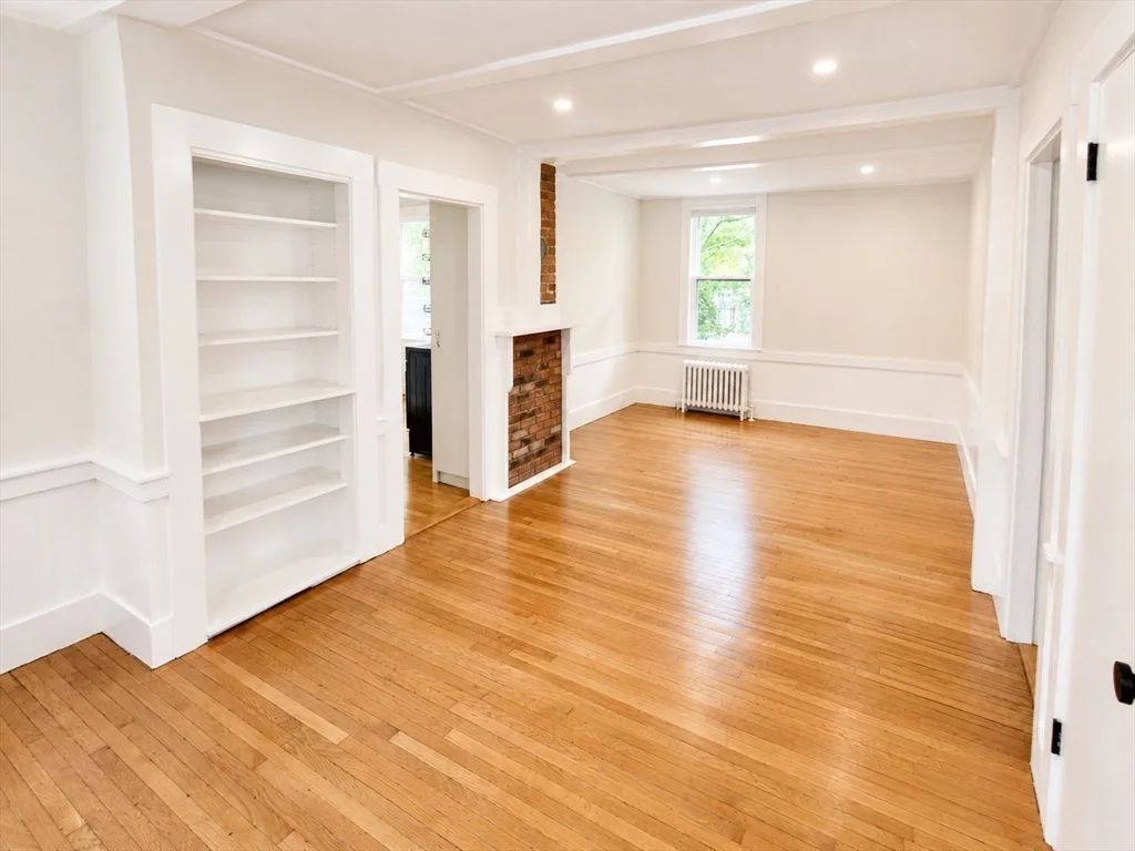 3 bed, 1 bath apartment for rent at 164 Warren Ave Unit 164, Whitman — photo 11 of 22