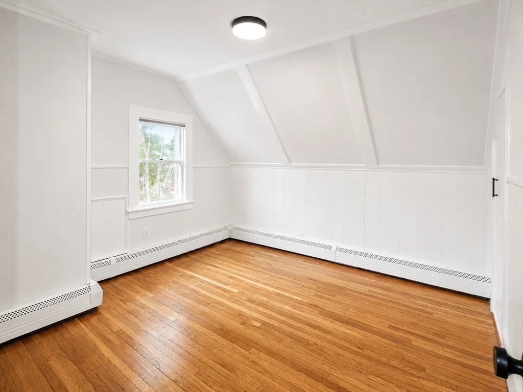 3 bed, 1 bath apartment for rent at 164 Warren Ave Unit 164, Whitman — photo 19 of 22
