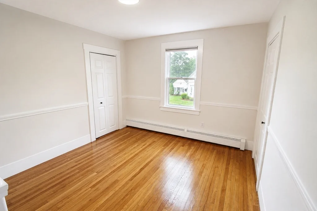 3 bed, 1 bath apartment for rent at 164 Warren Ave Unit 164, Whitman — photo 15 of 22