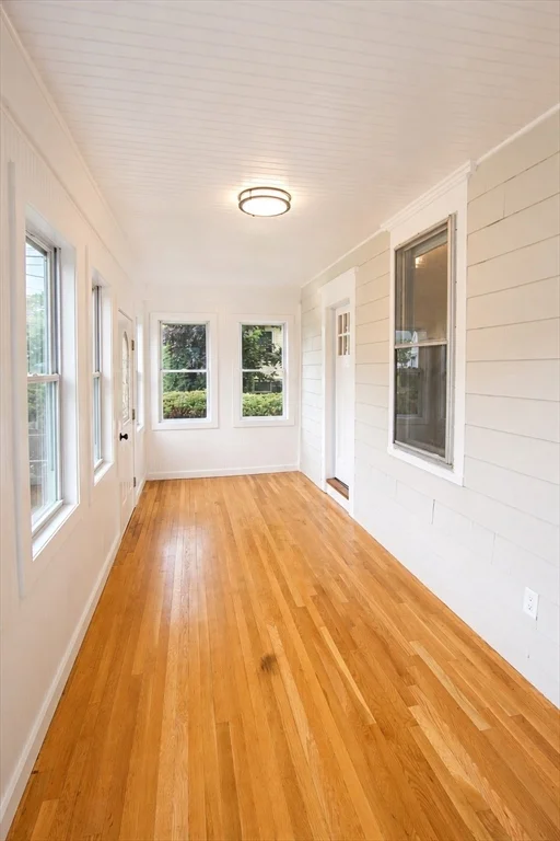 3 bed, 1 bath apartment for rent at 164 Warren Ave Unit 164, Whitman — photo 4 of 22