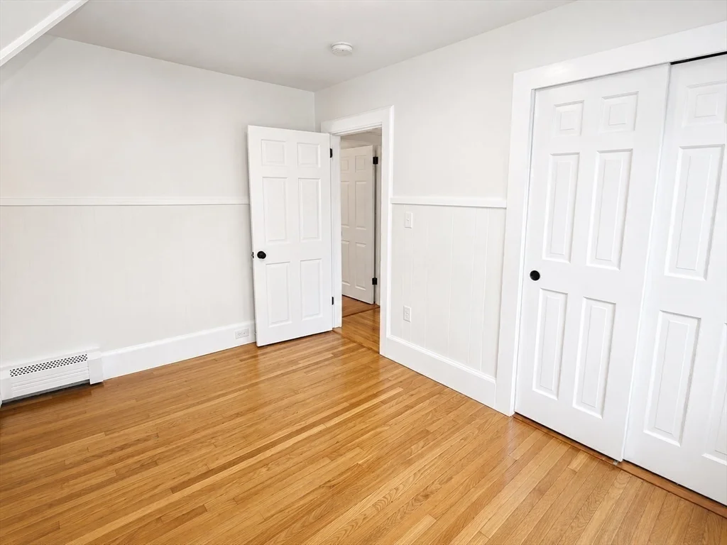 3 bed, 1 bath apartment for rent at 164 Warren Ave Unit 164, Whitman — photo 18 of 22