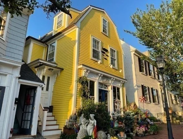 1 bed, 1 bath apartment for rent at 164 Washington St Unit A, Marblehead — photo 1 of 24
