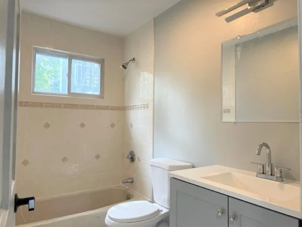 5 bed, 2 bath apartment for rent at 164 West 9th St Unit 1, South Boston — photo 14 of 15
