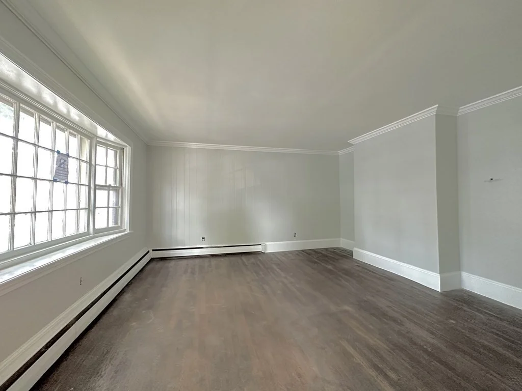 5 bed, 2 bath apartment for rent at 164 West 9th St Unit 1, South Boston — photo 6 of 15