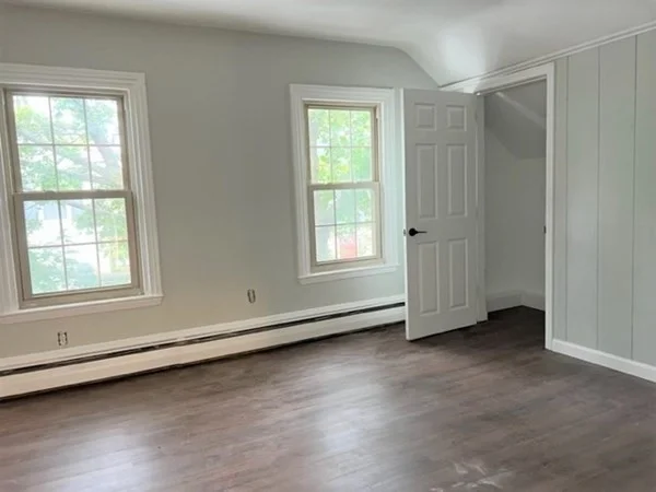 5 bed, 2 bath apartment for rent at 164 West 9th St Unit 1, South Boston — photo 8 of 15
