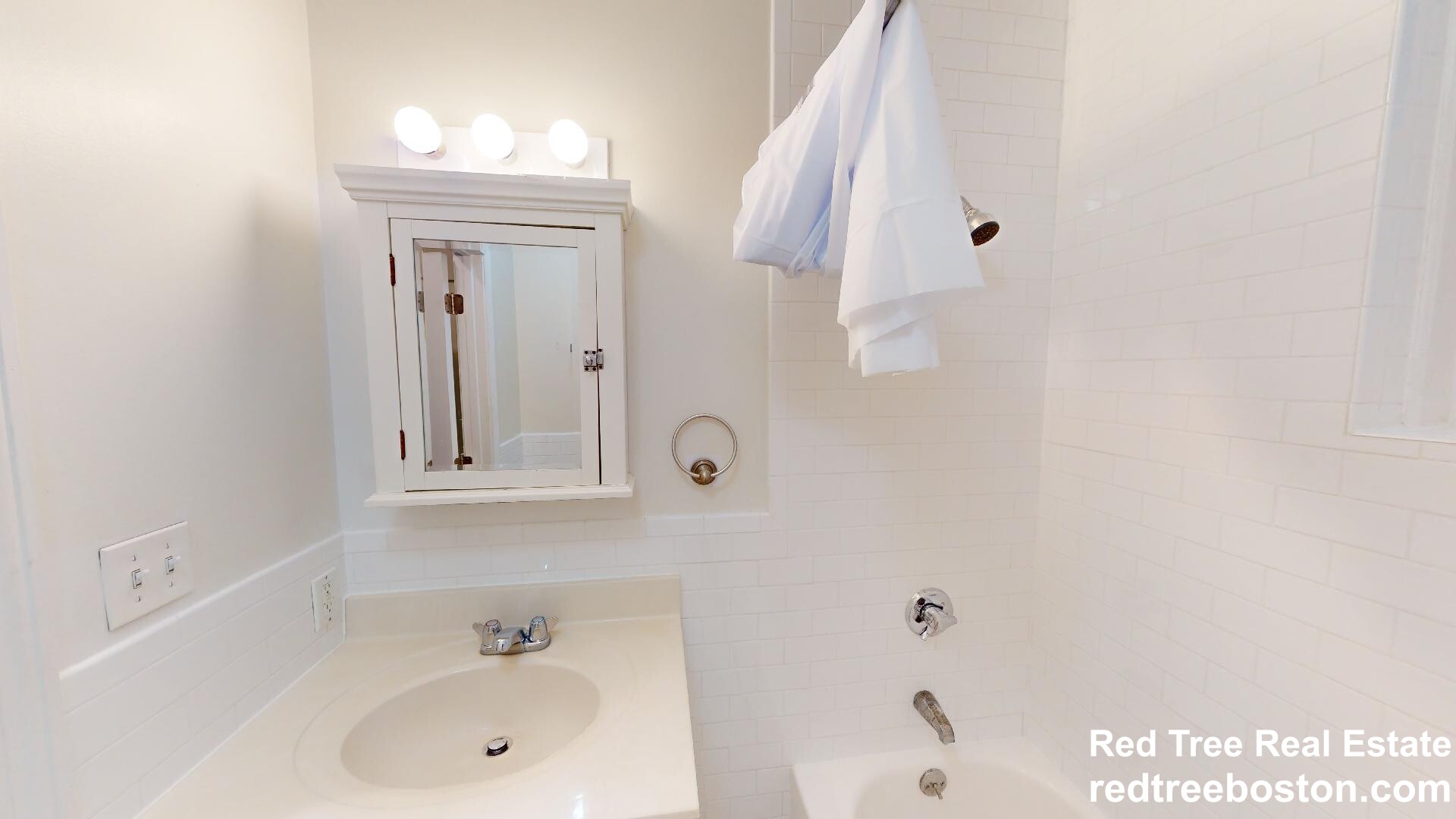 2 bed, 1 bath apartment for rent at 1640 Commonwealth Ave, Brighton — photo 7 of 11