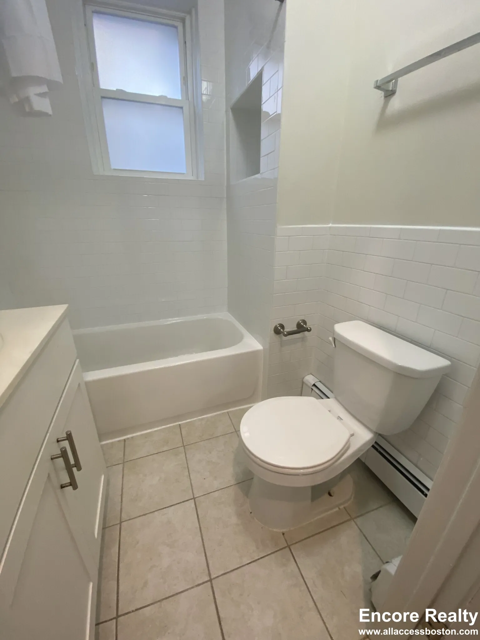 2 bed, 1 bath apartment for rent at 1640 Commonwealth Ave Unit 0, Brighton — photo 11 of 11