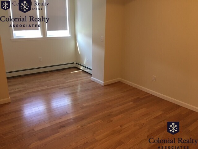 2 bed, 1 bath apartment for rent at 1641 Commonwealth Ave Unit 1, Brighton — photo 5 of 18