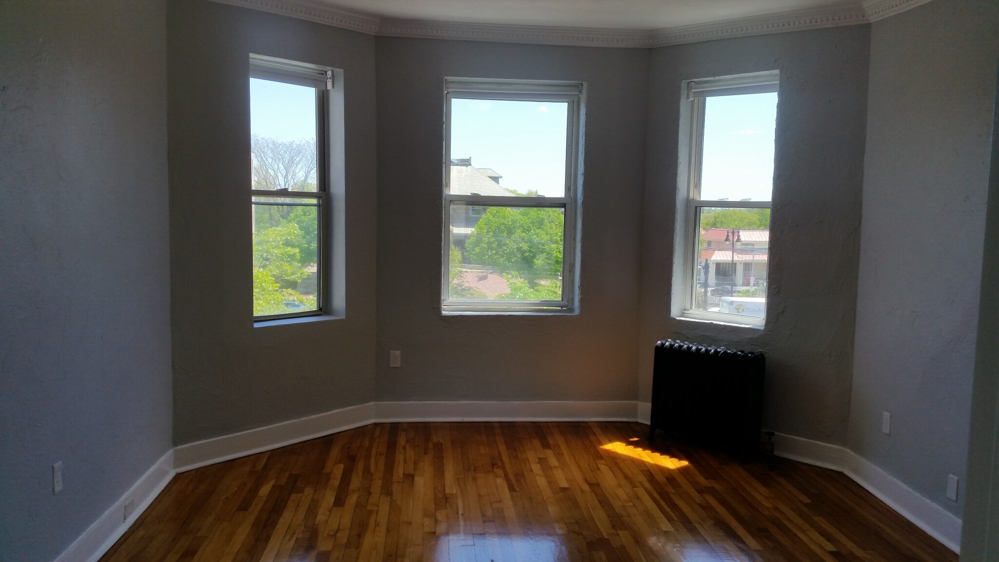 1 bed, 1 bath apartment for rent at 1641 Commonwealth Ave Unit 12, Brighton — photo 1 of 10