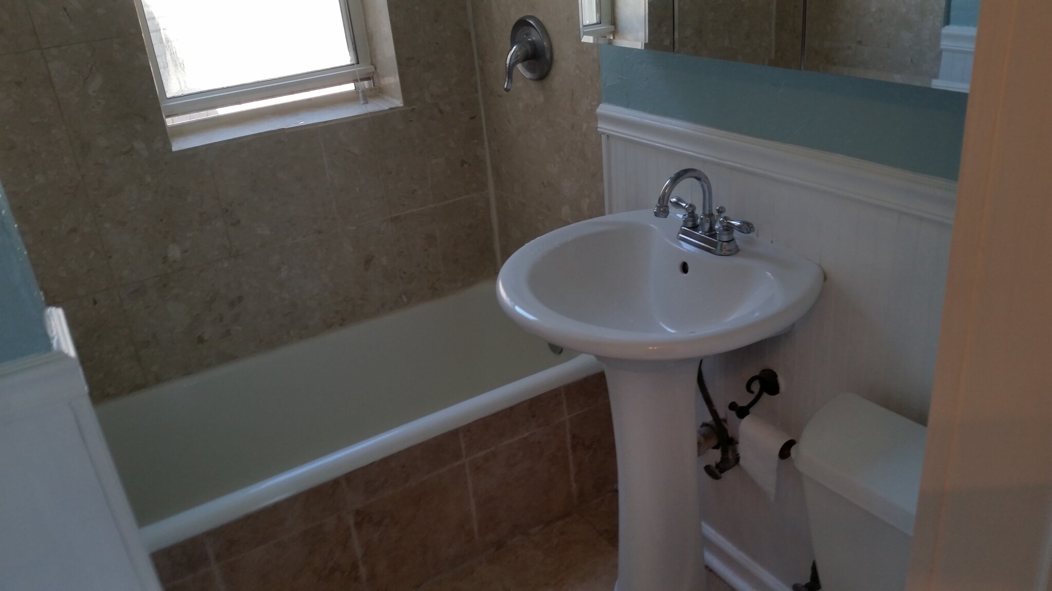 1 bed, 1 bath apartment for rent at 1641 Commonwealth Ave Unit 12, Brighton — photo 8 of 10
