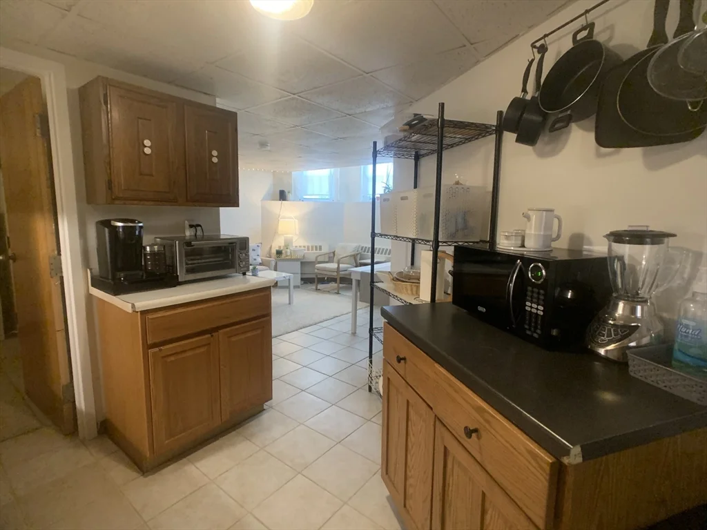 1 bed, 1 bath apartment for rent at 1641 Commonwealth Ave Unit 19, Brighton — photo 10 of 18