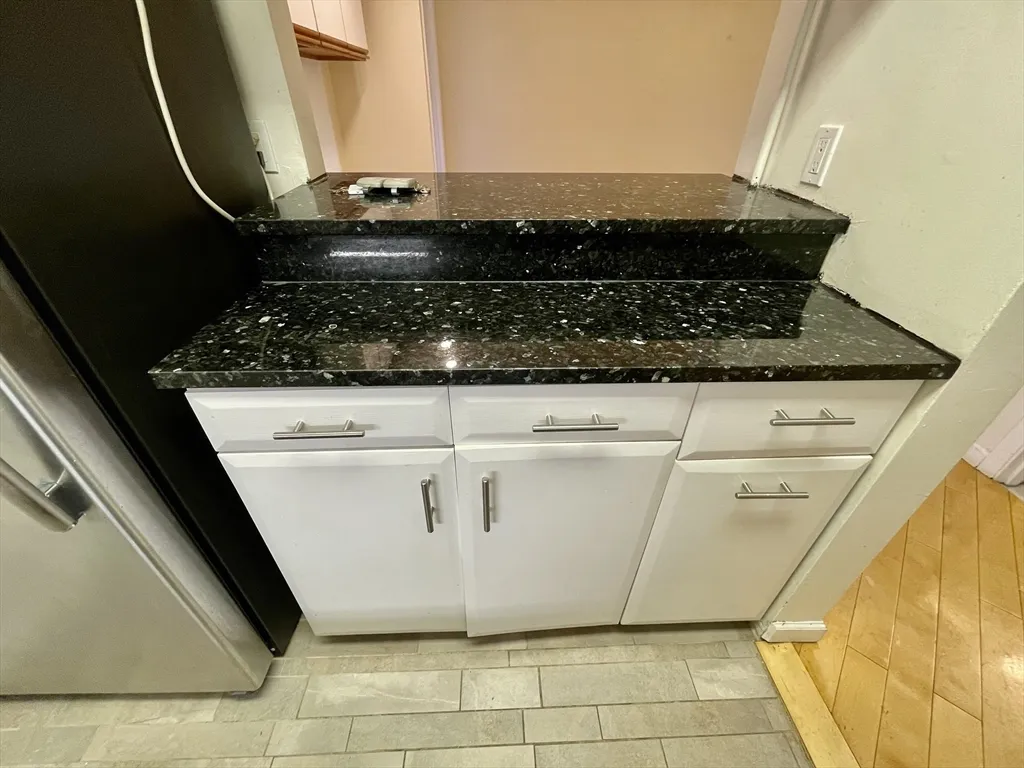 1 bed, 1 bath apartment for rent at 1643 Cambridge St Unit 21, Mid-Cambridge — photo 8 of 28