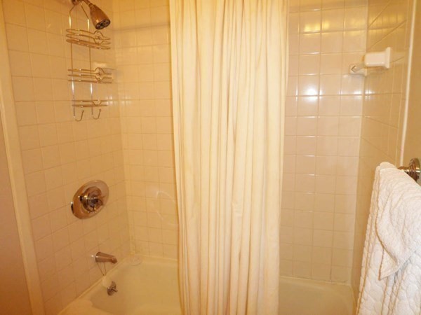 2 bed, 1 bath apartment for rent at 1643 Cambridge St Unit 32, Mid-Cambridge — photo 18 of 23