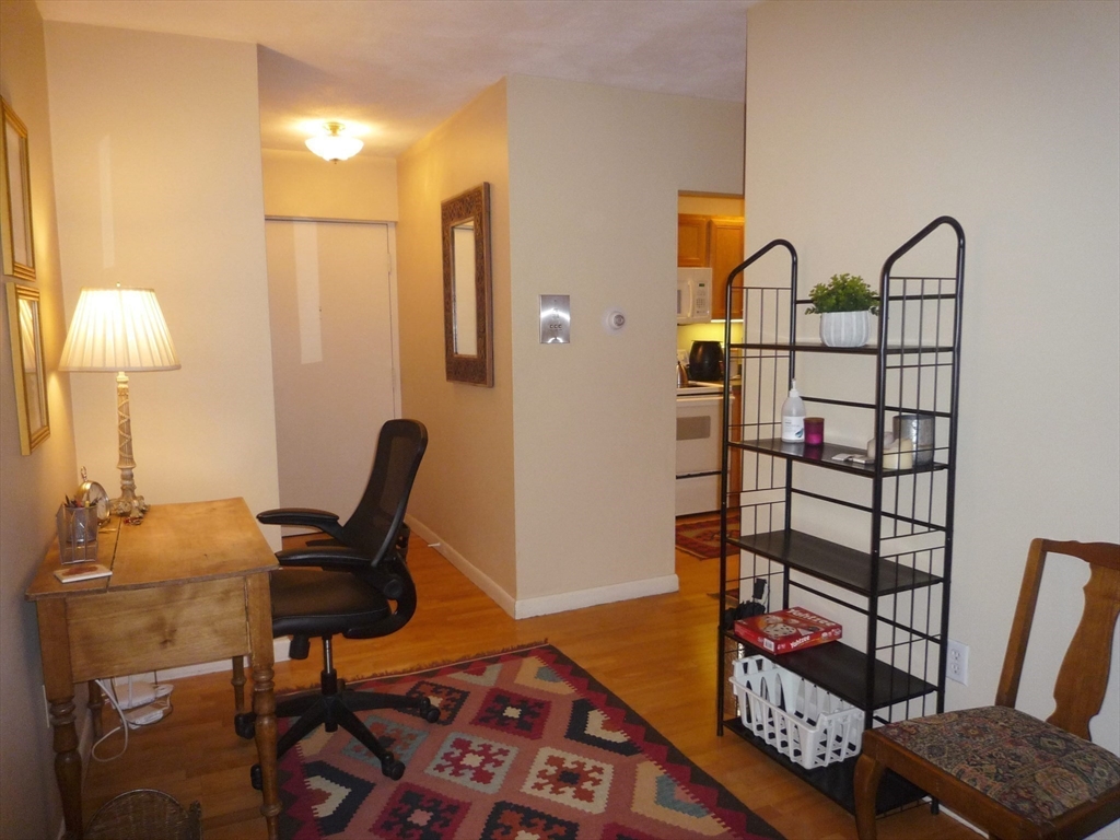 2 bed, 1 bath apartment for rent at 1643 Cambridge St Unit 32, Mid-Cambridge — photo 7 of 23