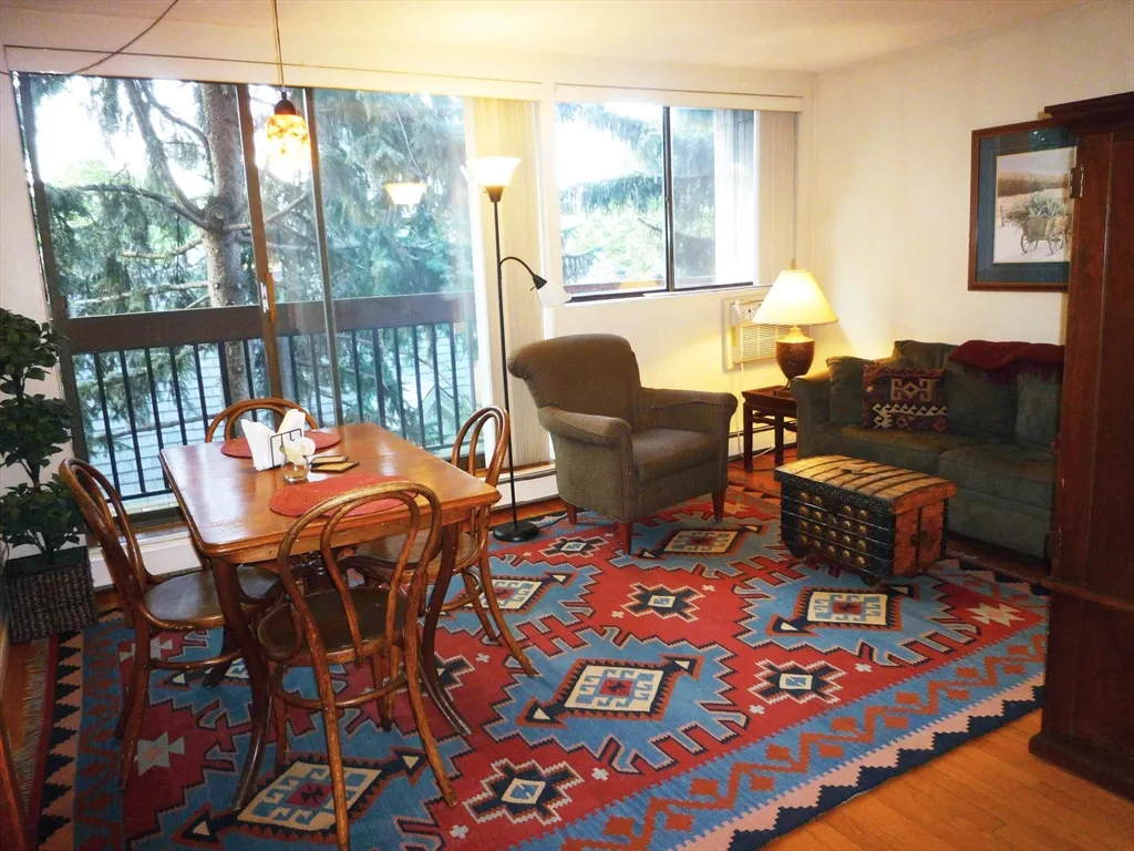 2 bed, 1 bath apartment for rent at 1643 Cambridge St Unit 42, Mid-Cambridge — photo 2 of 26