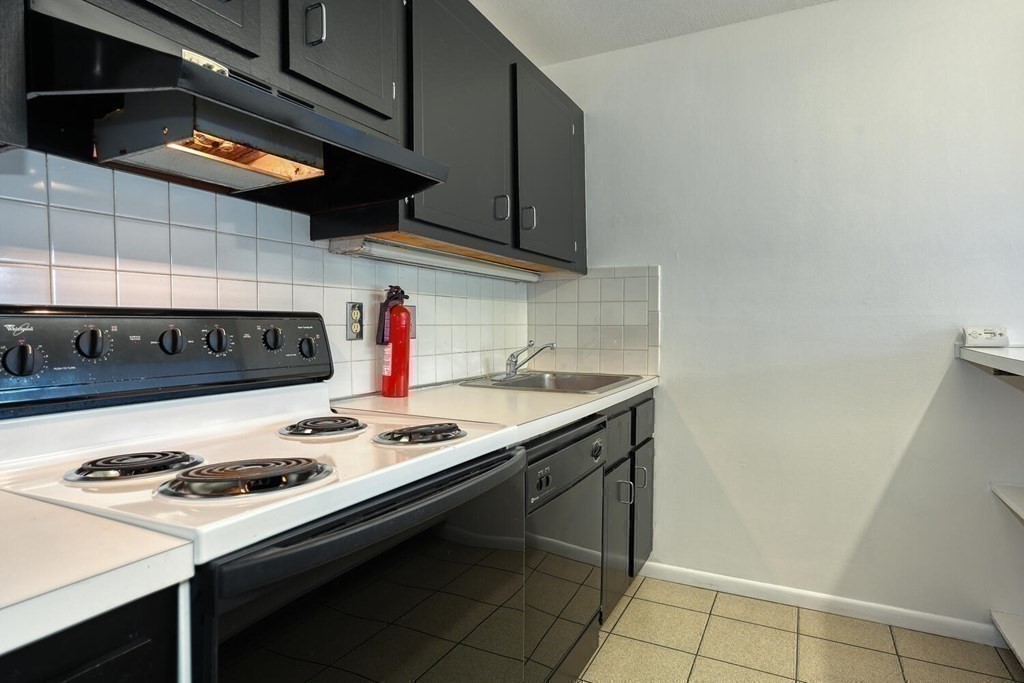 1 bed, 1 bath apartment for rent at 1643 Cambridge St Unit 54, Cambridge — photo 3 of 11