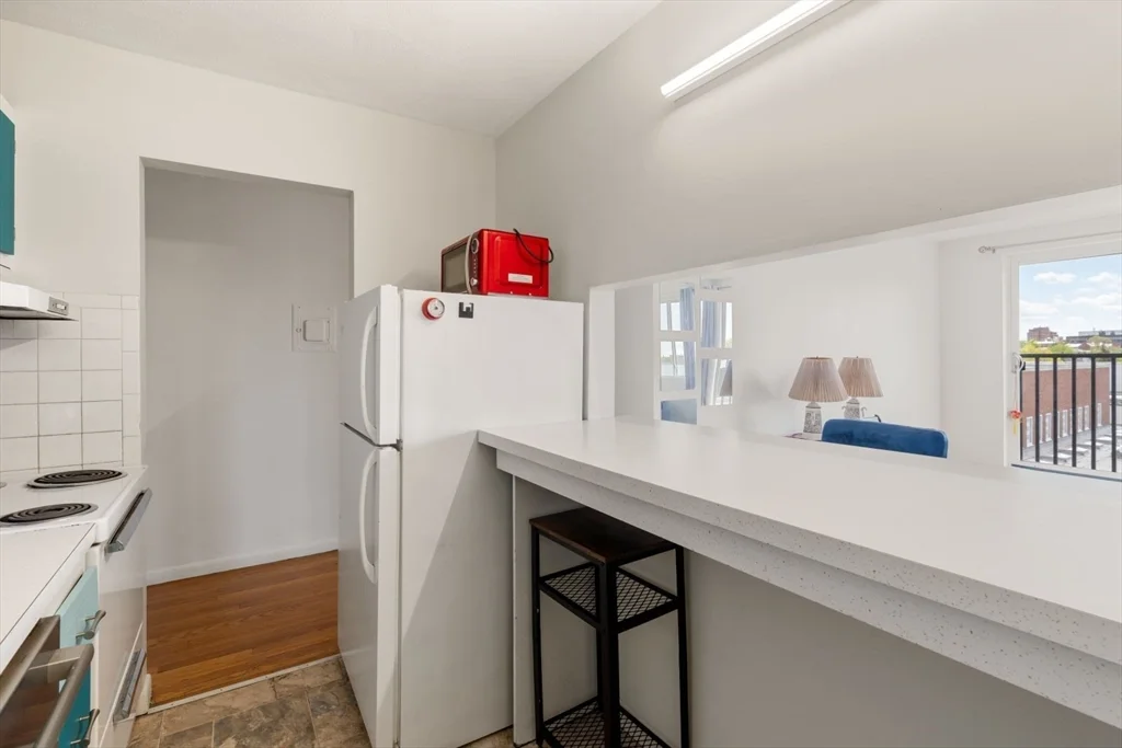 1 bed, 1 bath apartment for rent at 1643 Cambridge St Unit 75, Harvard Square — photo 10 of 17