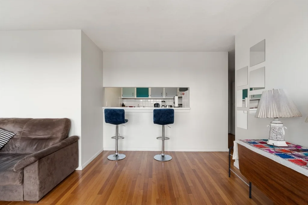 1 bed, 1 bath apartment for rent at 1643 Cambridge St Unit 75, Harvard Square — photo 5 of 17