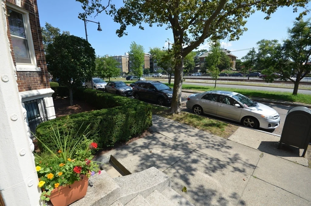 1 bed, 1 bath apartment for rent at 1645 Commonwealth Ave Unit 3, Brighton — photo 11 of 11