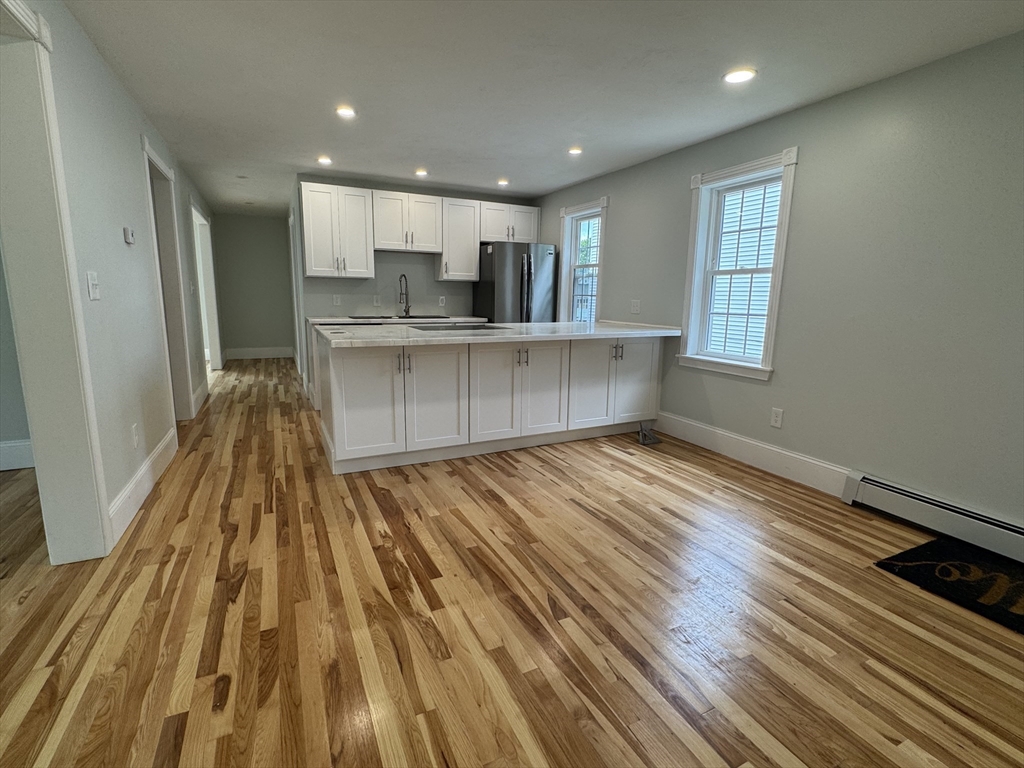 5 bed, 3 bath apartment for rent at 165 Baker St Unit 1, Gardner — photo 1 of 23