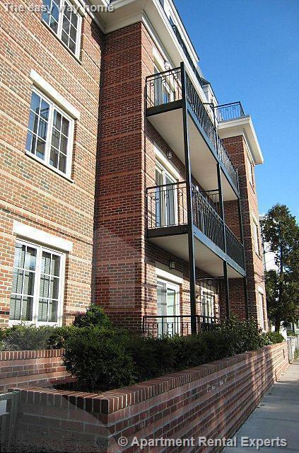 2 bed, 2 bath apartment for rent at 165 Beacon St Unit 36, Ward Two — photo 6 of 7