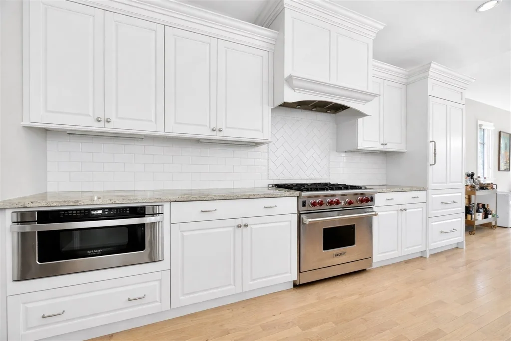 3 bed, 3 bath apartment for rent at 165 Black Rock Dr Unit 165, Hingham — photo 3 of 20